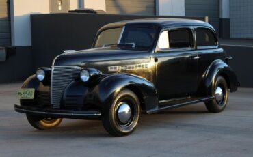 Unknown-Master-deluxe-1939-Black-Gray-41