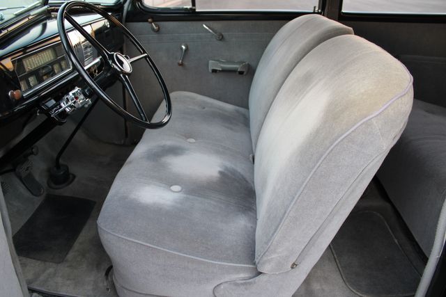 Unknown-Master-deluxe-1939-Black-Gray-5