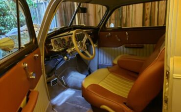 Unknown-Master-deluxe-1940-ChampagneBrown-Tan-1
