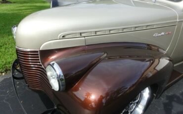Unknown-Master-deluxe-1940-ChampagneBrown-Tan-10