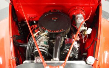 Unknown-Master-deluxe-1940-Race-Red-Cream-1