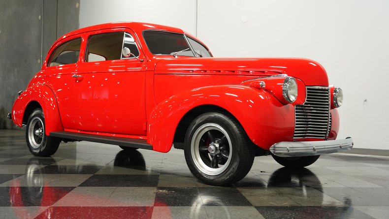 Unknown-Master-deluxe-1940-Race-Red-Cream-17
