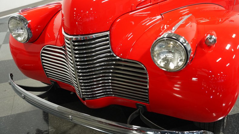 Unknown-Master-deluxe-1940-Race-Red-Cream-19
