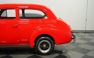 Unknown-Master-deluxe-1940-Race-Red-Cream-22