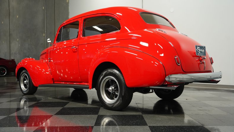 Unknown-Master-deluxe-1940-Race-Red-Cream-27