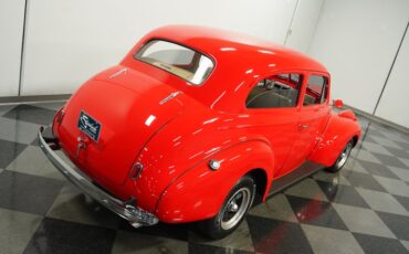 Unknown-Master-deluxe-1940-Race-Red-Cream-28