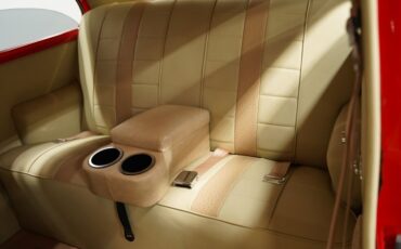 Unknown-Master-deluxe-1940-Race-Red-Cream-34