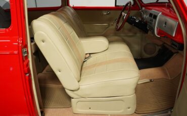Unknown-Master-deluxe-1940-Race-Red-Cream-38