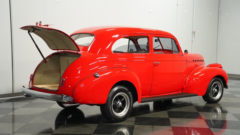Unknown-Master-deluxe-1940-Race-Red-Cream-43