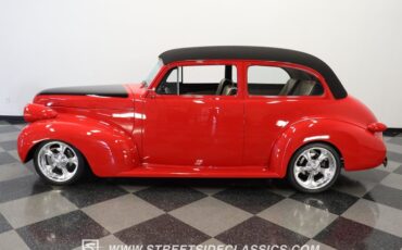 Unknown-Master-deluxe-1940-Red-Black-ampamp-Red