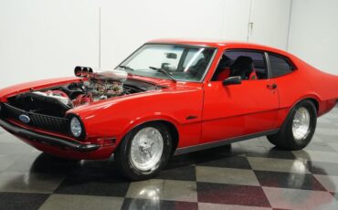 Unknown-Maverick-1971-Red-Black-13