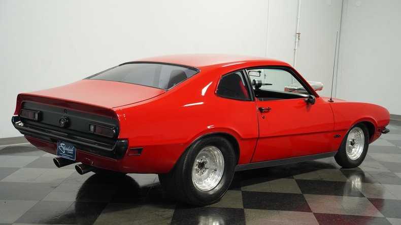 Unknown-Maverick-1971-Red-Black-26