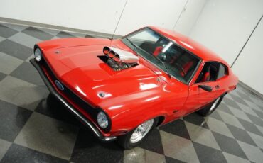 Unknown-Maverick-1971-Red-Black-31