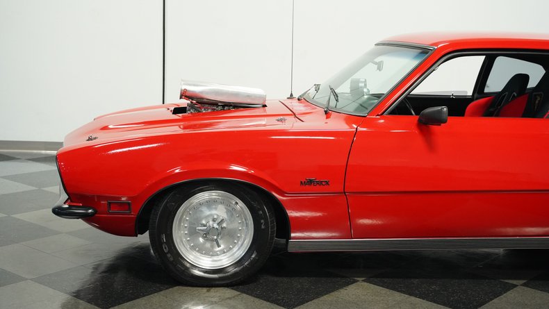 Unknown-Maverick-1971-Red-Black-34