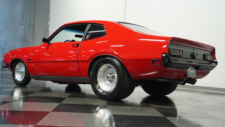 Unknown-Maverick-1971-Red-Black-36