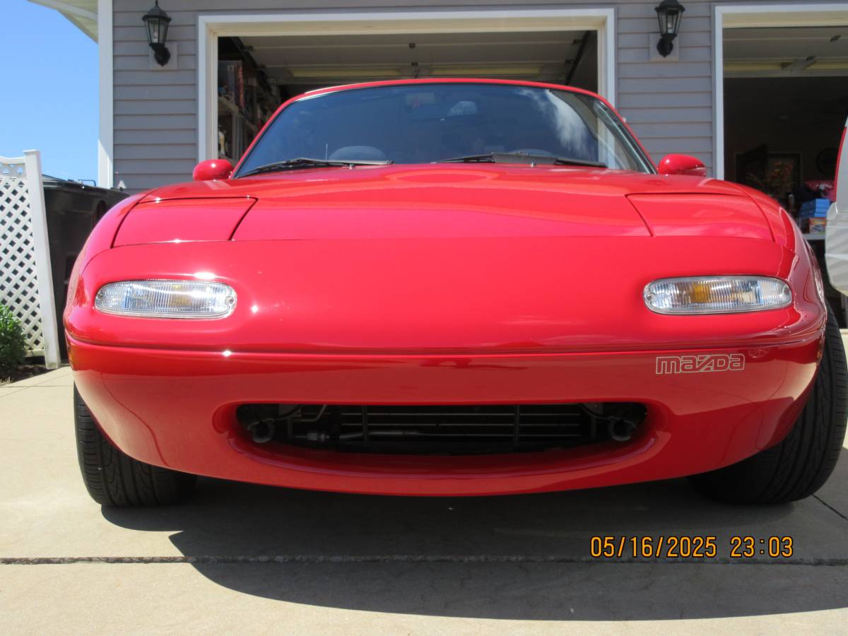 Unknown-Mazada-miata-mx-5-1990-22