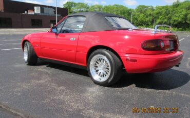 Unknown-Mazada-miata-mx-5-1990-5