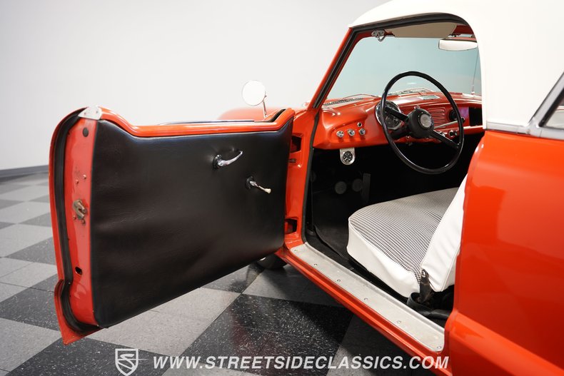 Unknown-Metropolitan-1955-Canyon-Red-Black-10