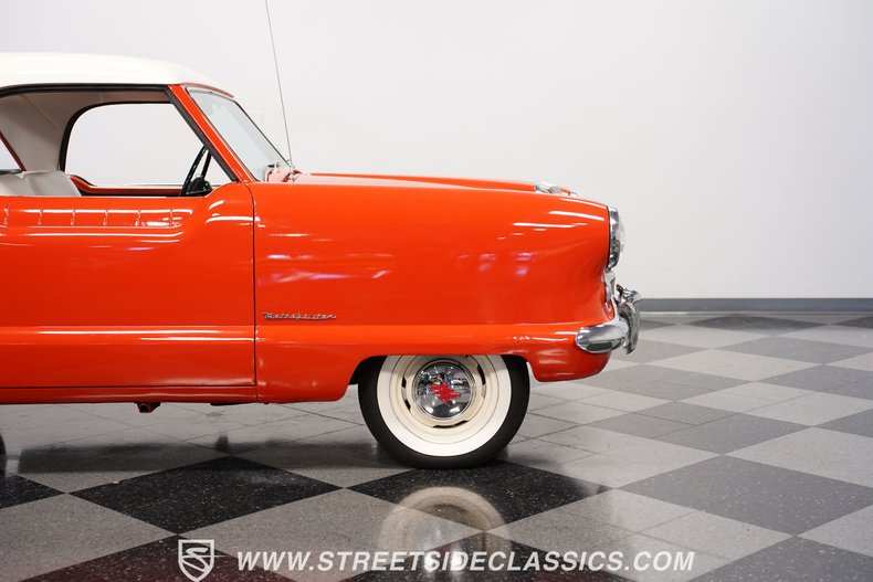 Unknown-Metropolitan-1955-Canyon-Red-Black-37