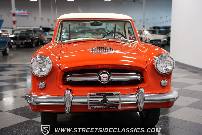 Unknown-Metropolitan-1955-Canyon-Red-Black-43