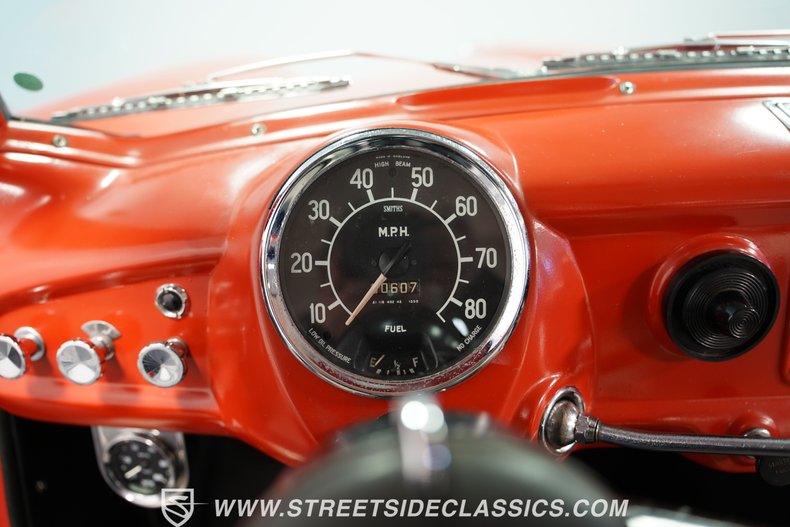 Unknown-Metropolitan-1955-Canyon-Red-Black-48