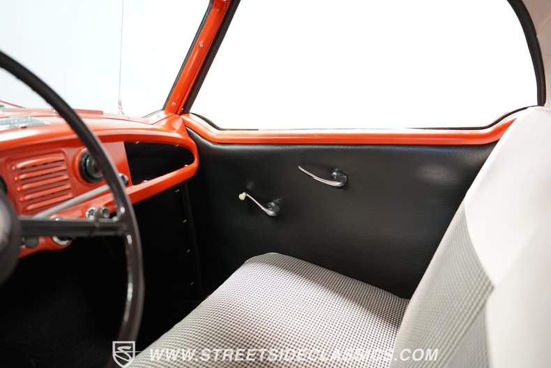 Unknown-Metropolitan-1955-Canyon-Red-Black-6