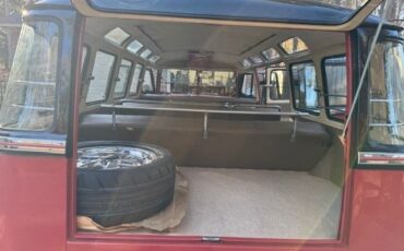 Unknown-Microbus-1957-red-and-black-Beige-13