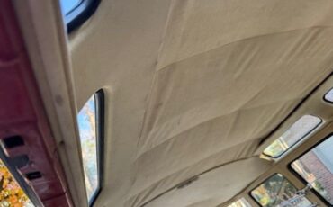 Unknown-Microbus-1957-red-and-black-Beige-6