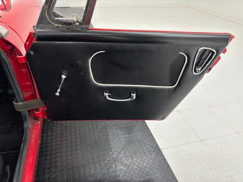 Unknown-Midget-1966-Red-Black-35