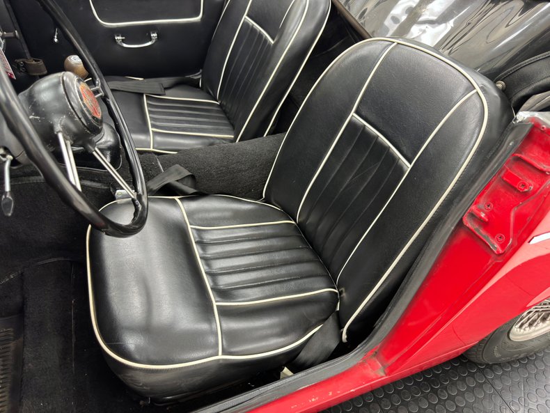 Unknown-Midget-1966-Red-Black-36