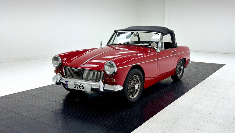 Unknown-Midget-1966-Red-Black-8