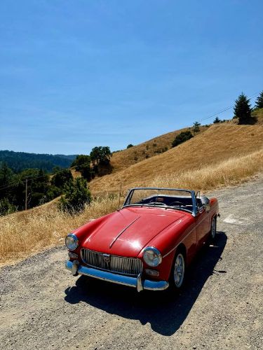 Unknown-Midget-1967-Red-1