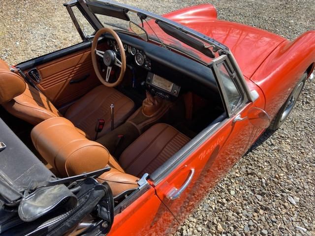 Unknown-Midget-1973-Orange-Black-14