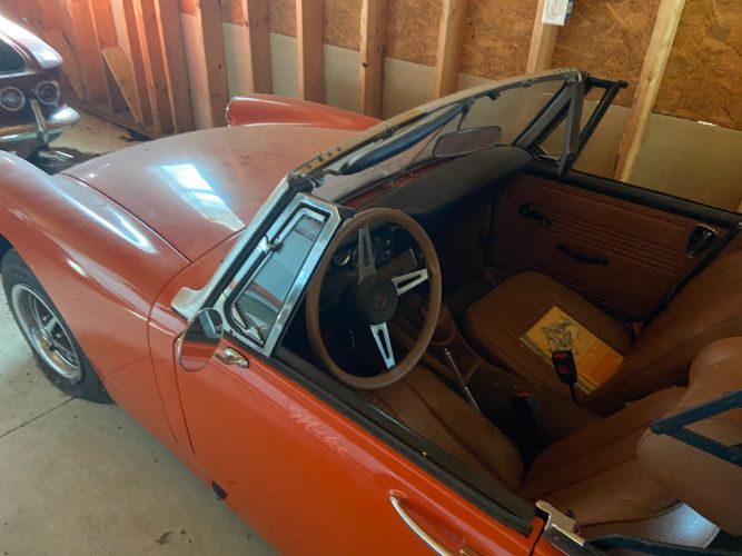 Unknown-Midget-1973-Orange-Black-5