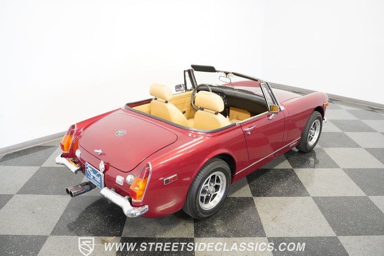 Unknown-Midget-1974-Candy-Apple-Red-light-sandle-wood-22