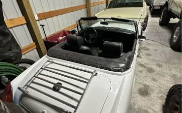 Unknown-Midget-1974-White-Black-2