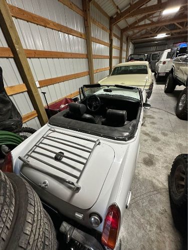 Unknown-Midget-1974-White-Black-2