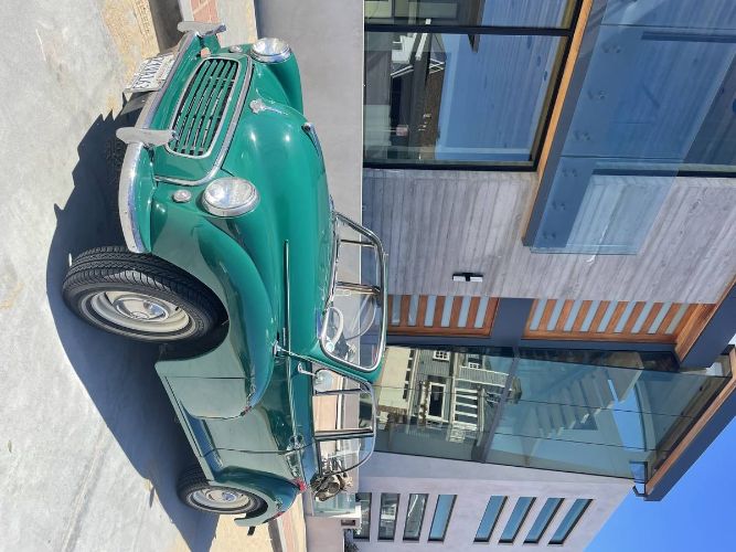 Unknown-Minor-1957-Green-4