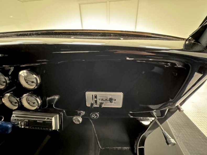 Unknown-Model-40-1934-Black-Black-10
