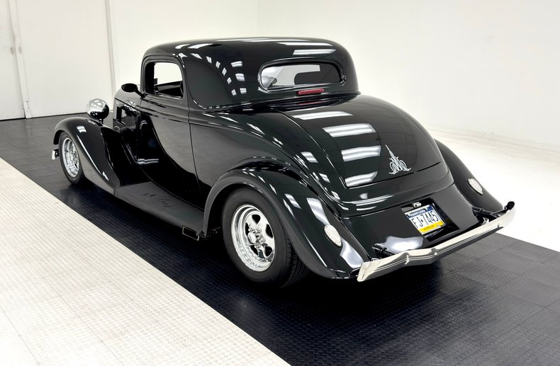 Unknown-Model-40-1934-Black-Black-14