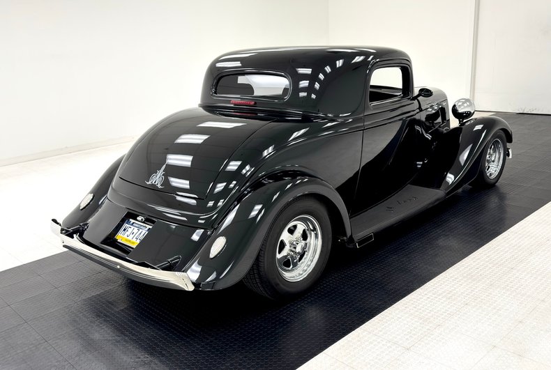 Unknown-Model-40-1934-Black-Black-16