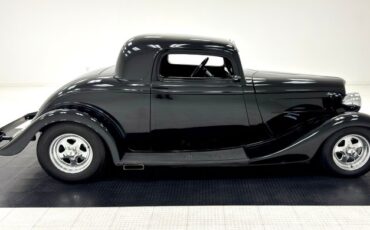 Unknown-Model-40-1934-Black-Black-17