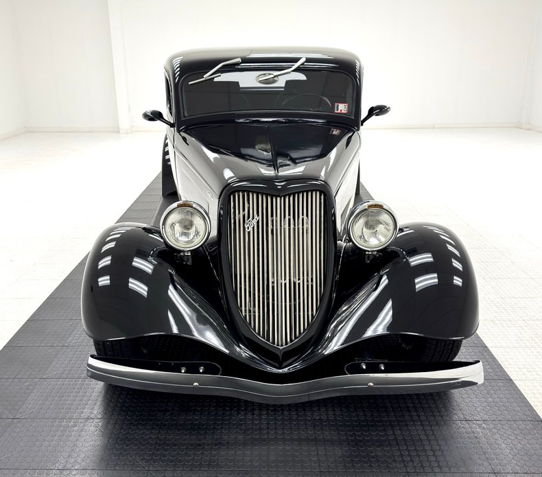 Unknown-Model-40-1934-Black-Black-19