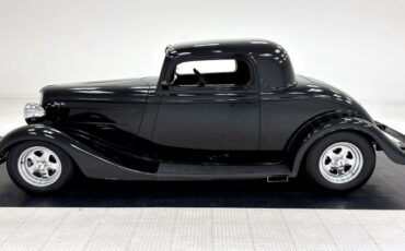 Unknown-Model-40-1934-Black-Black