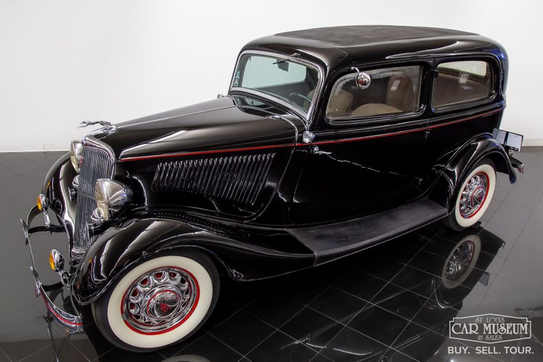 Unknown-Model-40-1934-Black-Gray-Cloth-47
