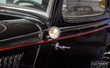 Unknown-Model-40-1934-Black-Gray-Cloth-5