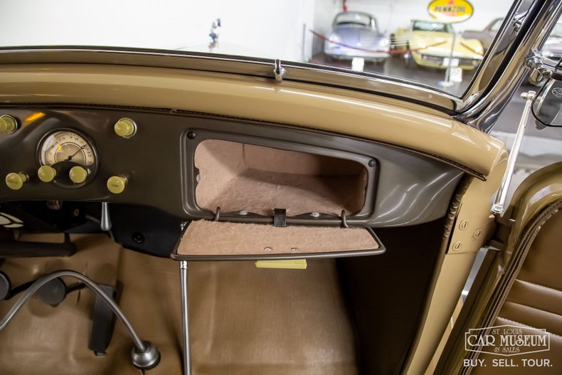 Unknown-Model-48-1935-Cordoba-Gray-Brown-Leather-19