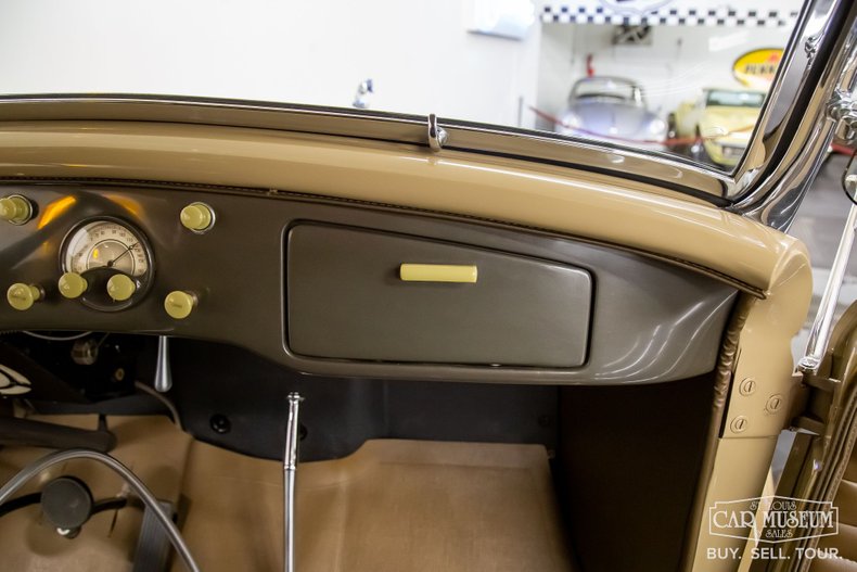 Unknown-Model-48-1935-Cordoba-Gray-Brown-Leather-20