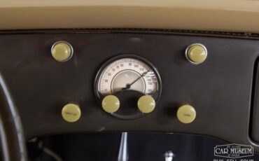 Unknown-Model-48-1935-Cordoba-Gray-Brown-Leather-49