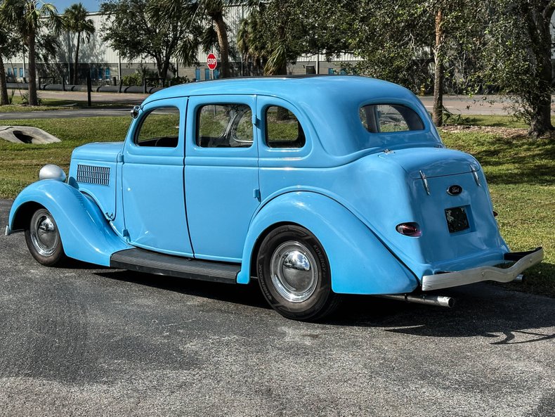 Unknown-Model-48-1935-Sky-Blue-Gray-12